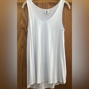 Agnes & Dora Hi Lo Tunic Tank White M